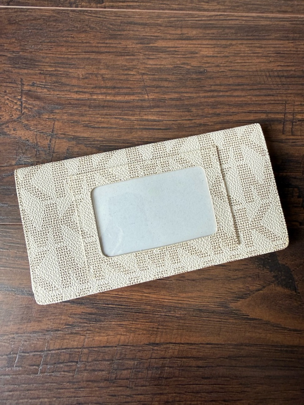 Michael Kors Cream Textured Card & Key Holder